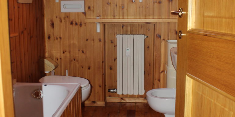 36 bagno camera matrimoniale